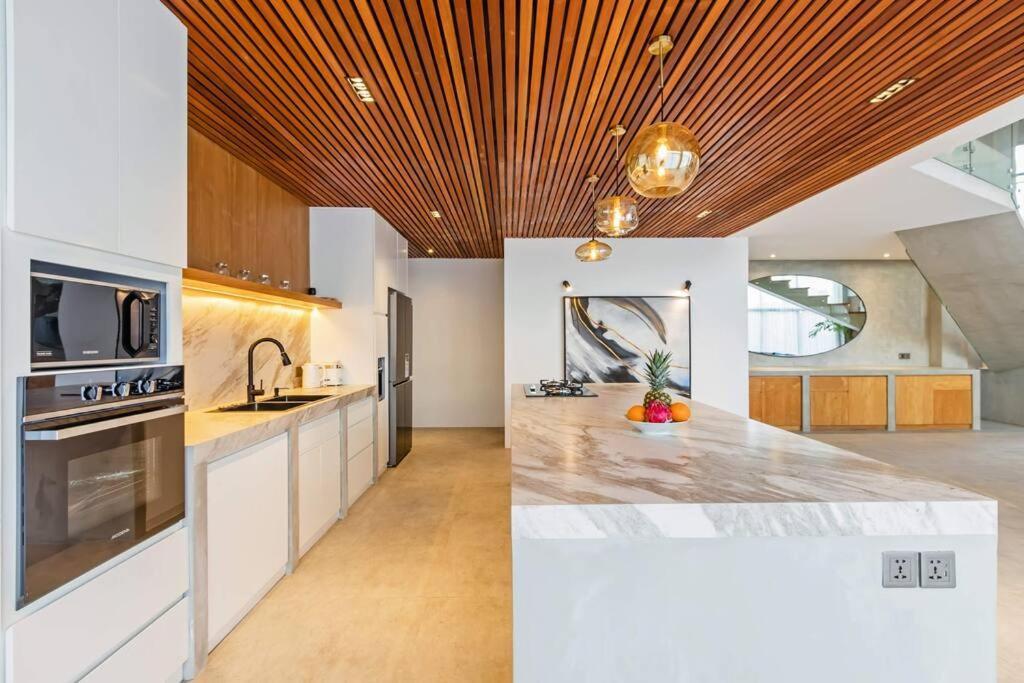 Manresa Villa Bali 4 Canggu Extérieur photo