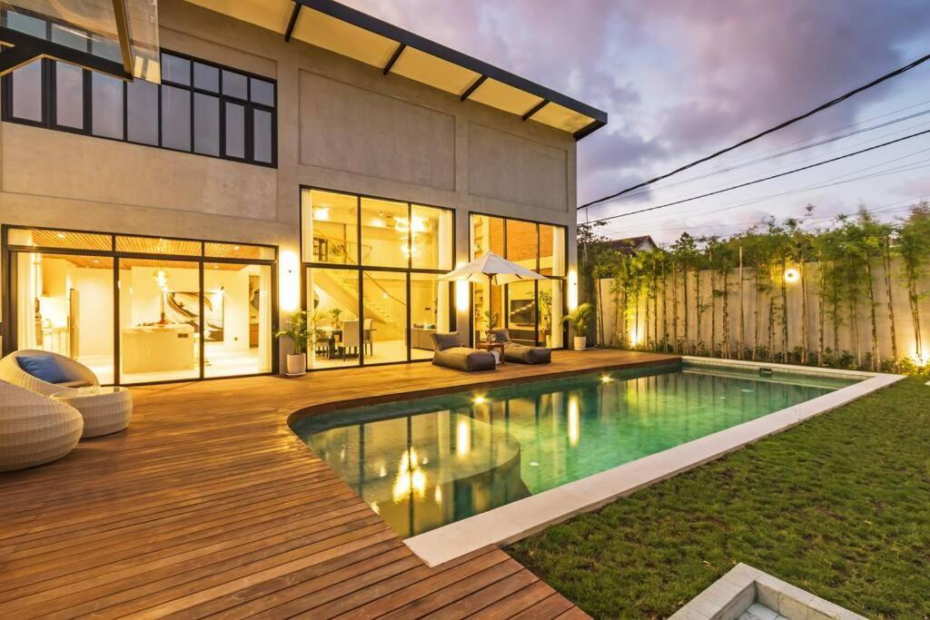 Manresa Villa Bali 4 Canggu Extérieur photo