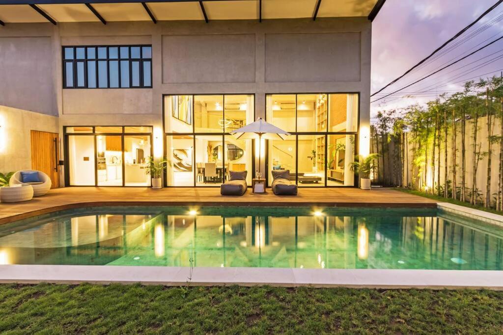 Manresa Villa Bali 4 Canggu Extérieur photo