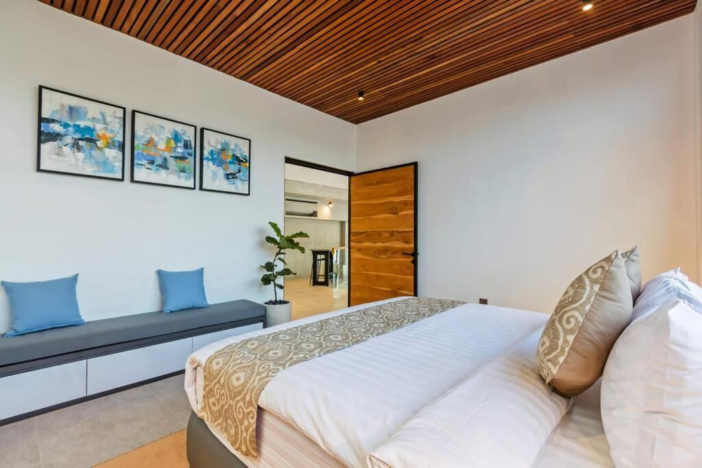 Manresa Villa Bali 4 Canggu Extérieur photo